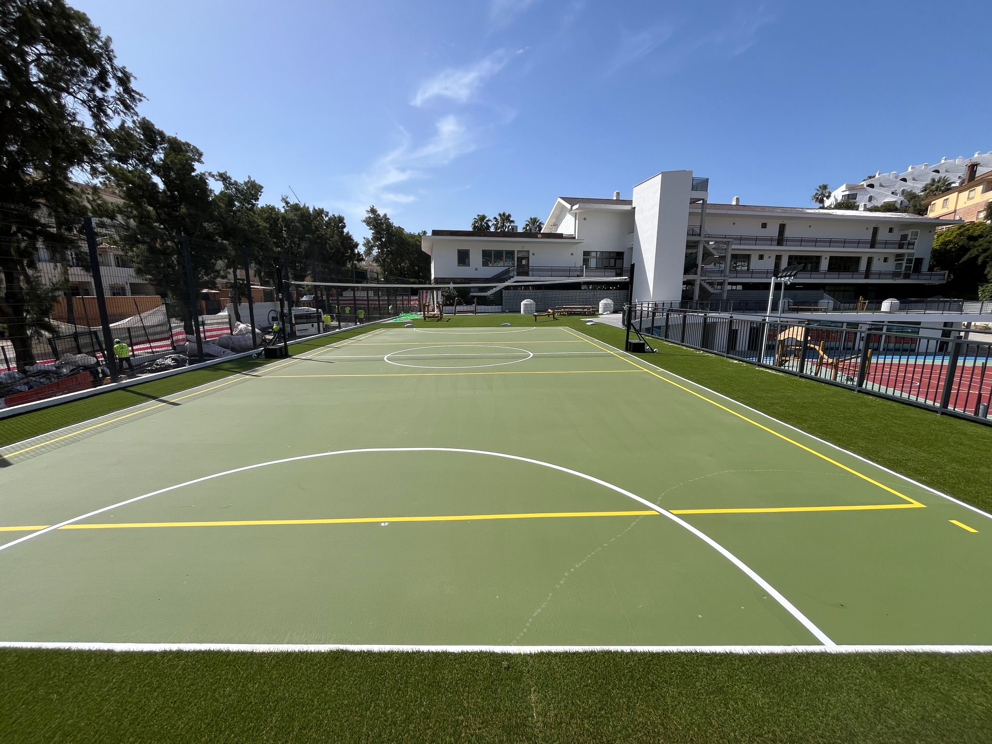 Pista Futbito, Colegio